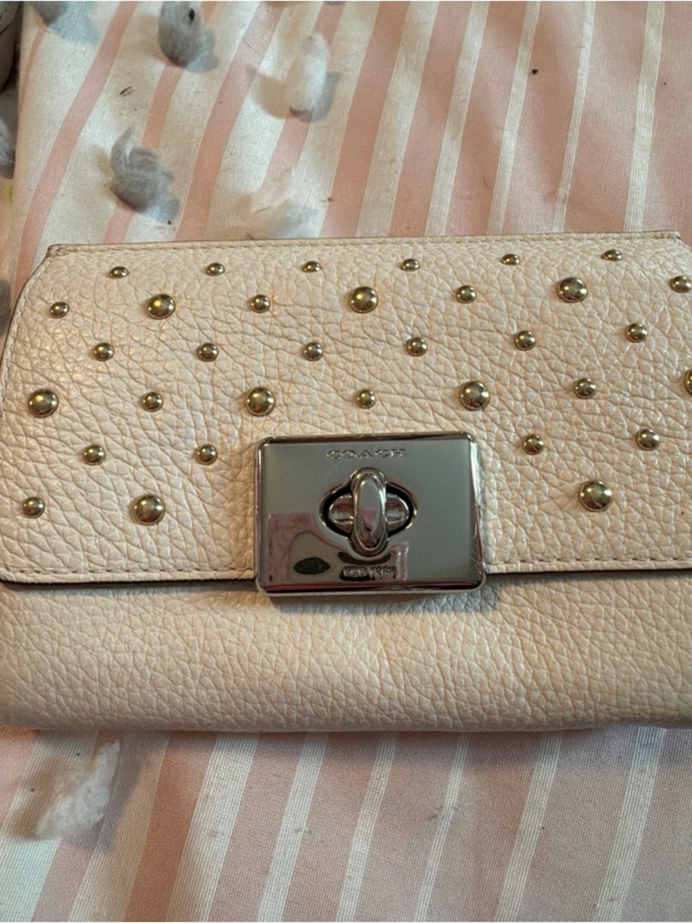 Bundle! Coach Ivory Studded Leather Shoulder Bag WITH  Matching Wallet - Picture 10 of 14